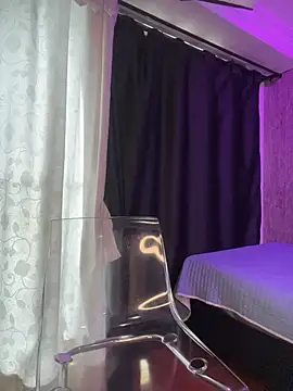 KarinaFlowers_ webcam