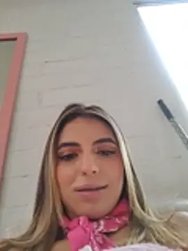 Cute_Celeste webcam