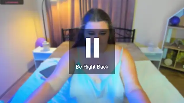 Bella_Blvck webcam