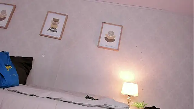 Caroline_dh