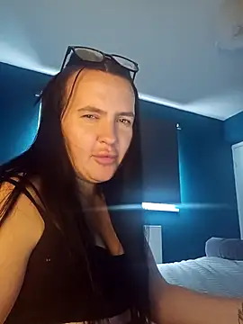 alj135 live webcam show