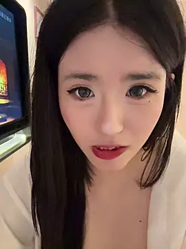 Huey11 live webcam show