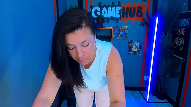 AnaMills live webcam show