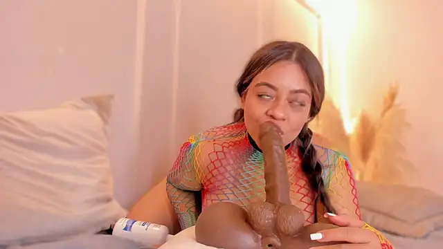 sarah-bonneth webcam