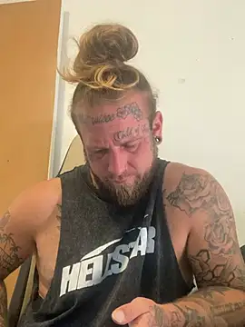 Smokebluntafterblunt live cam