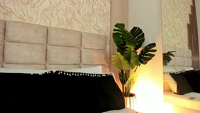GinaSalanne webcam