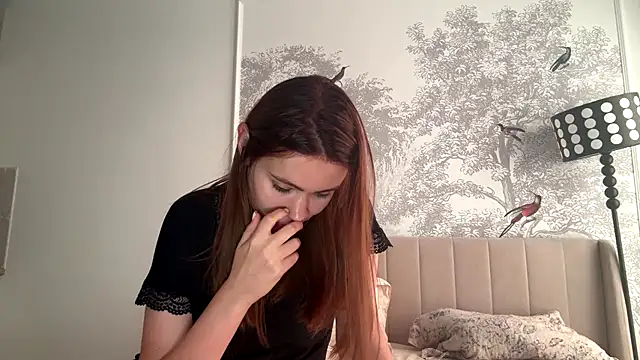 LolaOops webcam