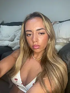 Harrietbronzex webcam