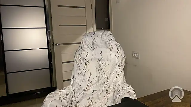 Miss_Luna_meow webcam