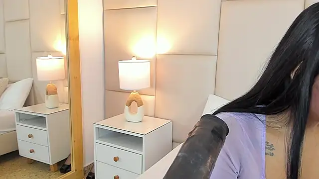 AntoniaRoss_ webcam