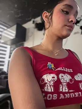 Isabella-Teen webcam