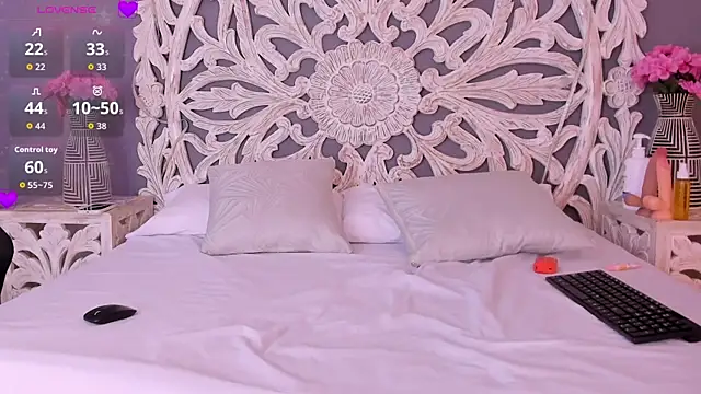KarinaVega_ webcam
