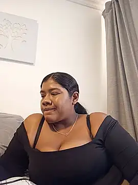 paola091 webcam