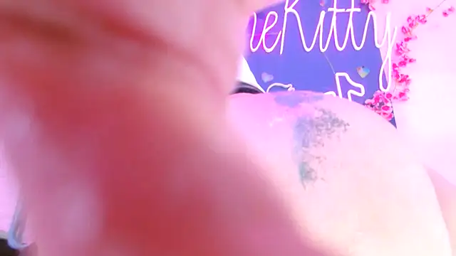 JakelineKitty live cam