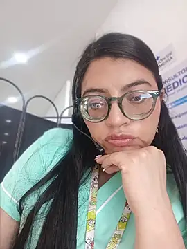 SOFI__10 Live Webcam on Stripchat
