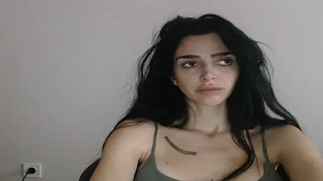 gglingeriee live webcam show