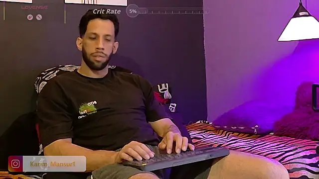 Karim_mansur webcam
