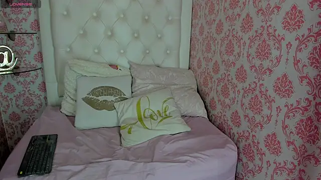 Ataleya_Jackson webcam