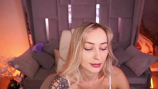 GraceCandy webcam