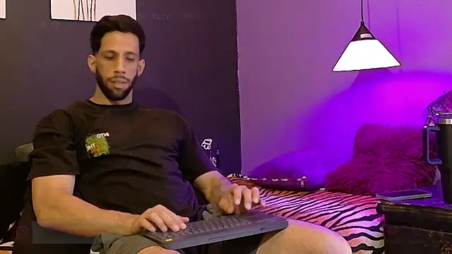 Karim_mansur live cam