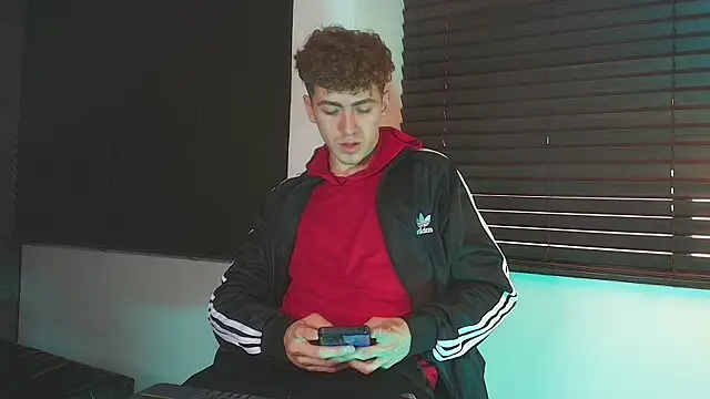 Tyler_Mcrey live webcam show