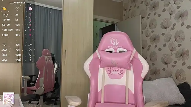 _cute_ice live cam on StripChat