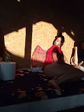 Lusandra1837lusi webcam