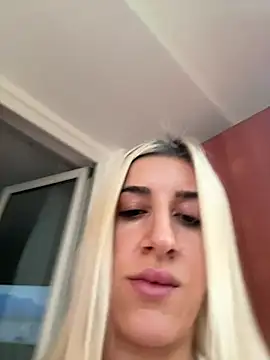 CarlaDesire webcam