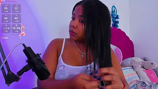 samanthaabloom webcam