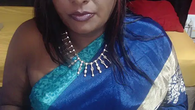 INDIANSIN2 live cam on StripChat