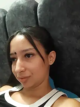 Vale_stone_ live cam on StripChat