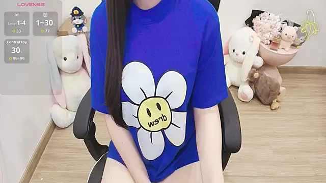 Nana_Chu live cam on StripChat