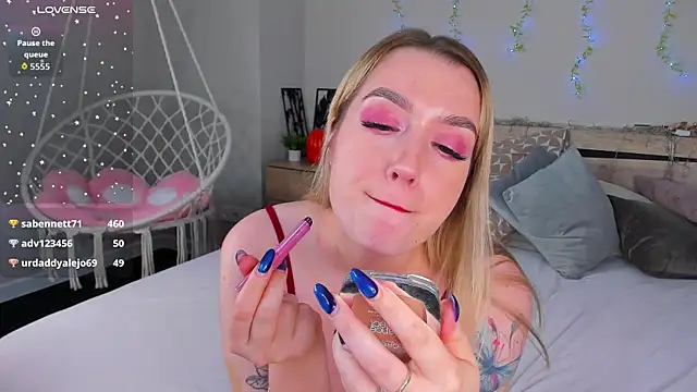 Viickie_Nelsson webcam