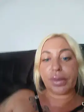 MiaMooly webcam