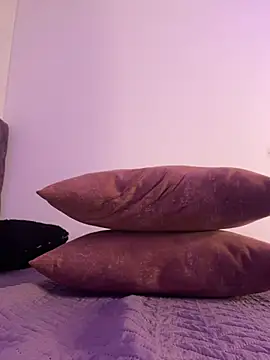 honeymollyx (F young) - PUSSY FINGERING + FINGERS SUCK 💦