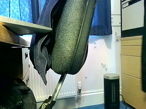 wolfboy12 webcam