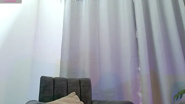 aramjones webcam