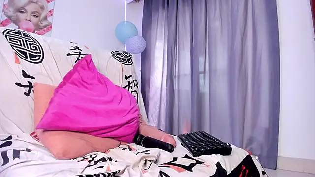 sweet_cinamon webcam