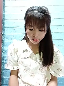 AmyLinee01 webcam