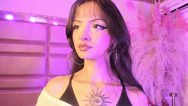 maddiestark - MaddieStark's free webcam - UK Sex Cams