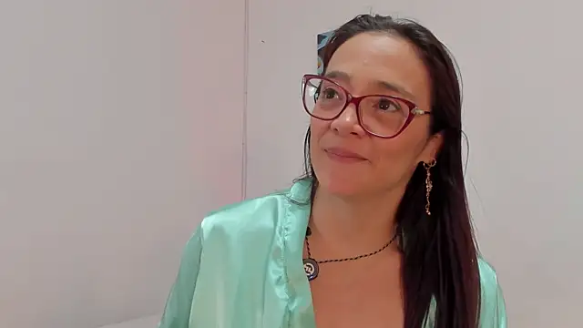 Jessica_Herrera_ live cam on StripChat