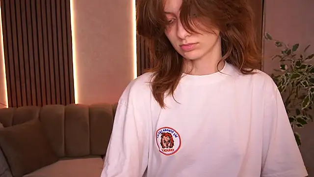 CuteeFoxy webcam