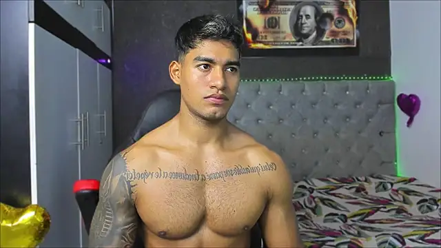 luigi_hot_ (M young) - cum show  epic :fire::devil: