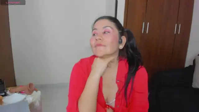 kiraGeiner webcam