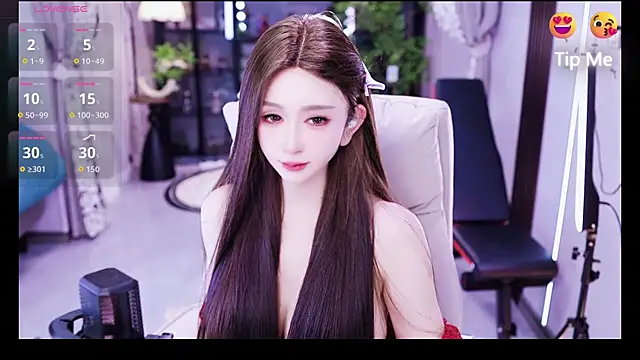 liora- (F milf) - 撒娇叫老公