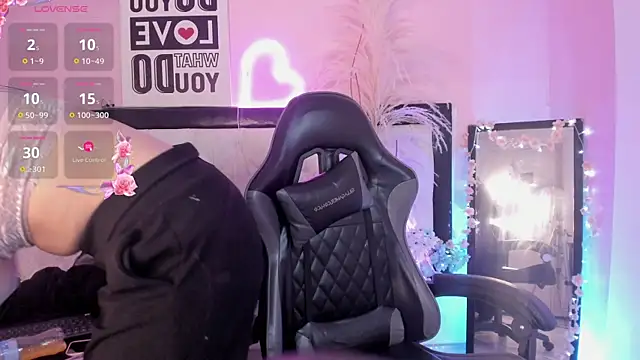 Valk_submissive webcam