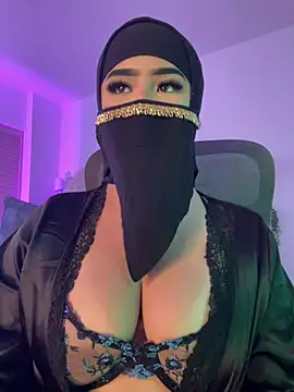 yasmin_cute (F teen) - Fuck dildo with tits + oil