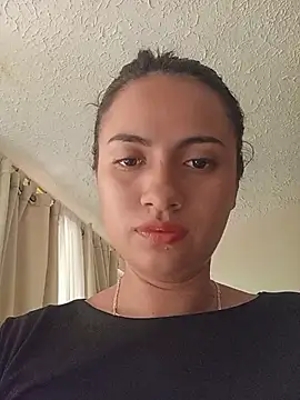 daniellagiraldo (F young) - FINGER IN ASS 😈