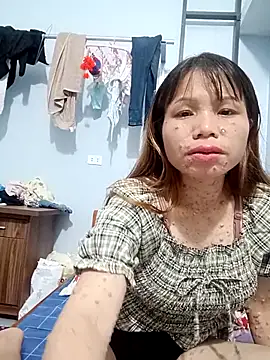 Littlebabyk9 webcam