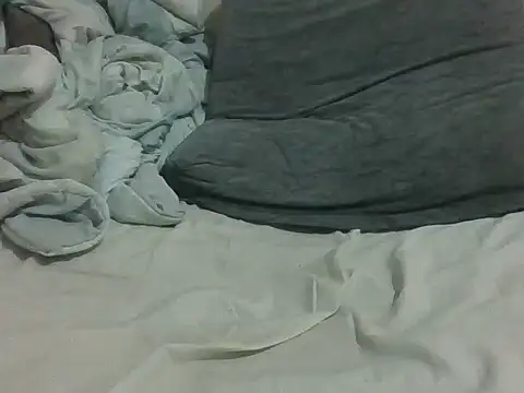 nasty-petite webcam